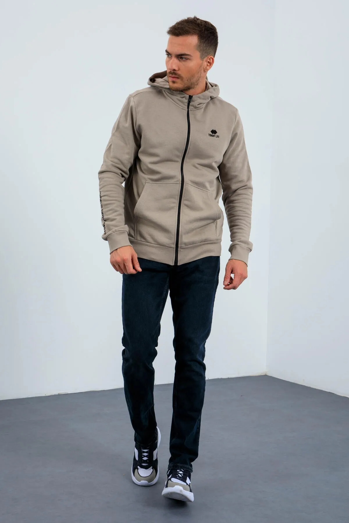 basic kapüşonlu rahat form nakiş detayli fermuarli erkek sweatshirt - 88035
