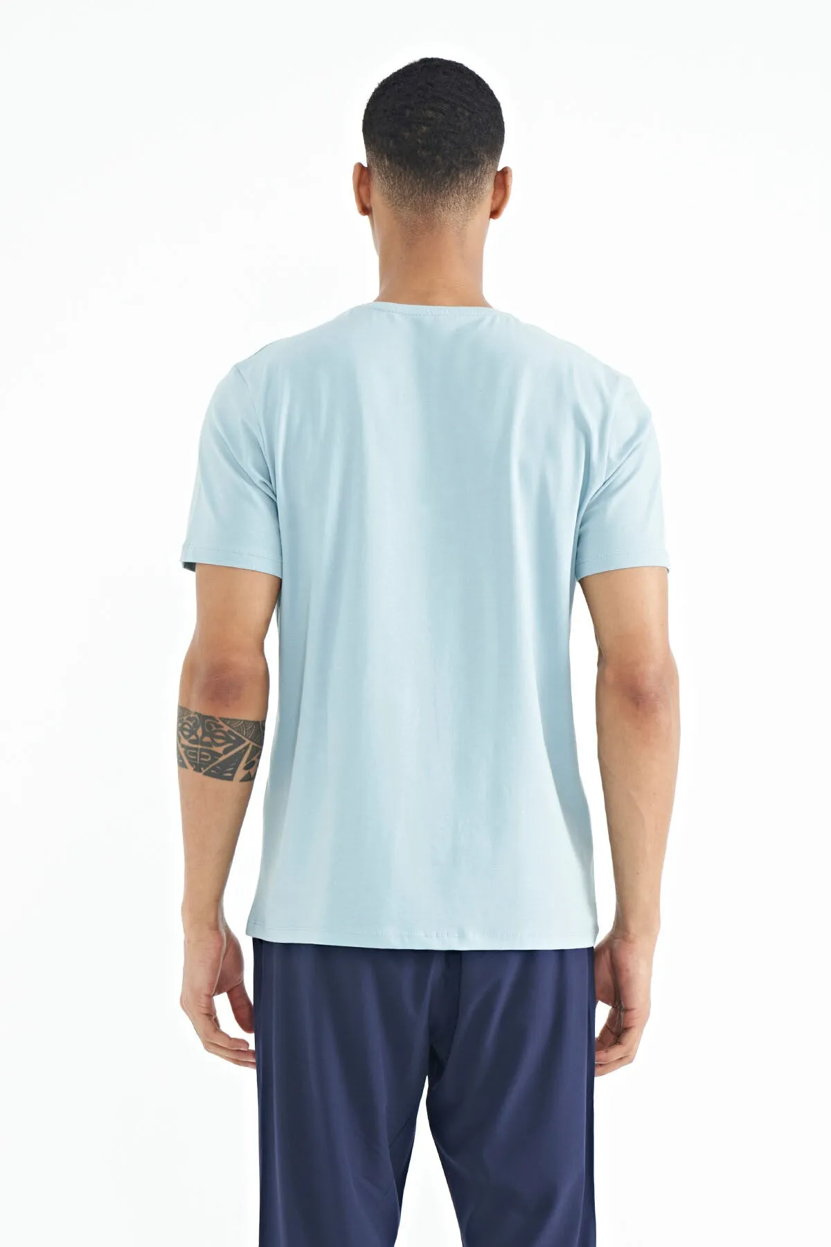 cep detayli baskili o yaka erkek t-shirt - 88184
