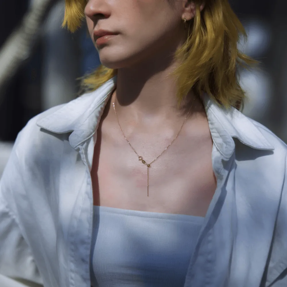 Chic Slim Bar Gold Pendant Necklace 18K