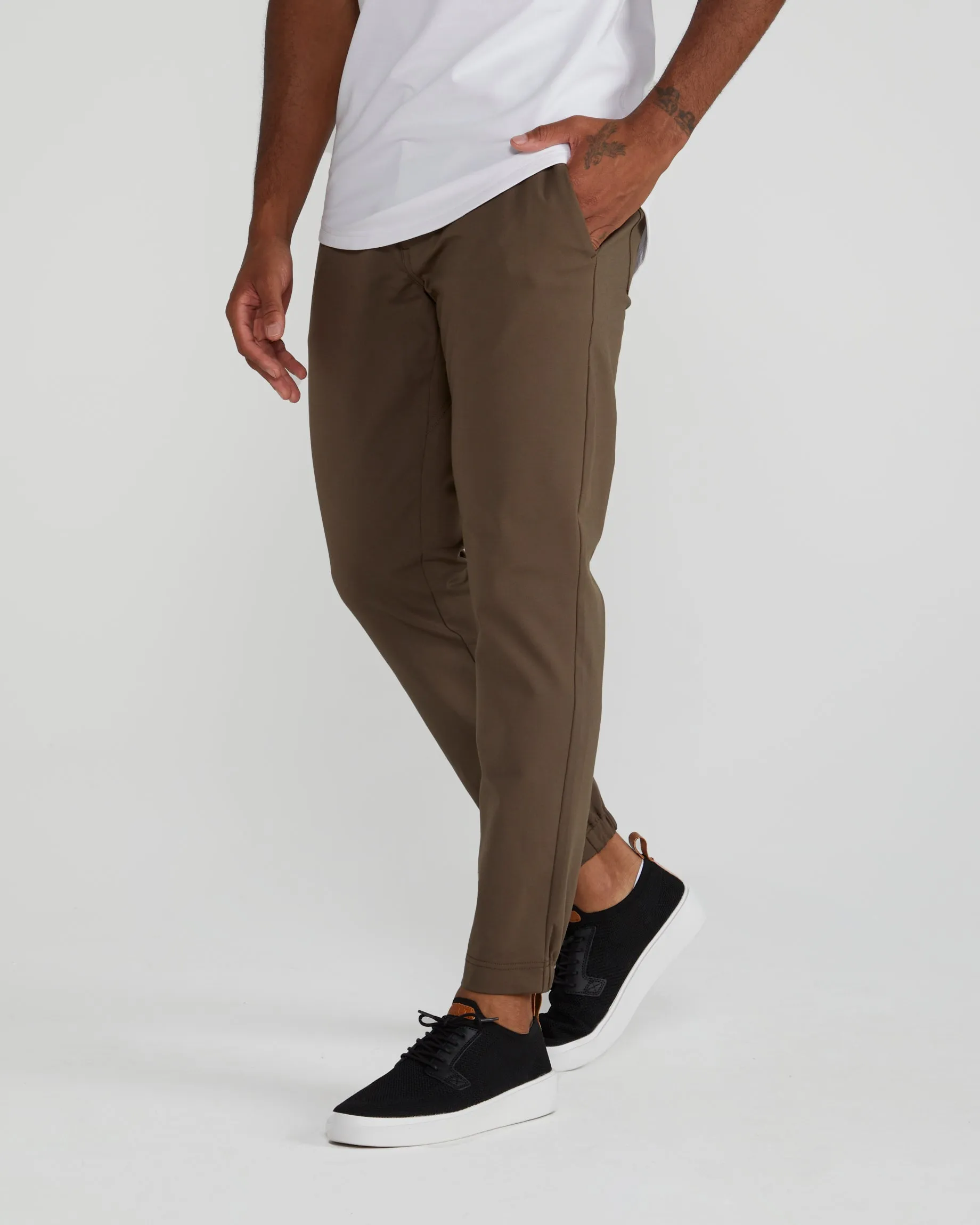 Everyday Jogger Pant (Size 32)