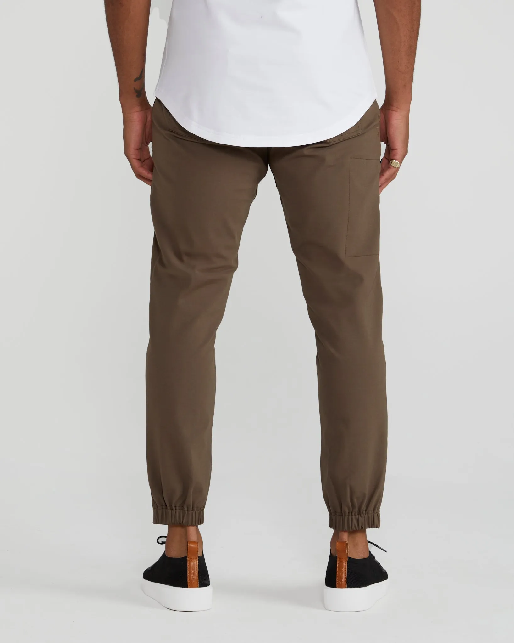 Everyday Jogger Pant (Size 32)