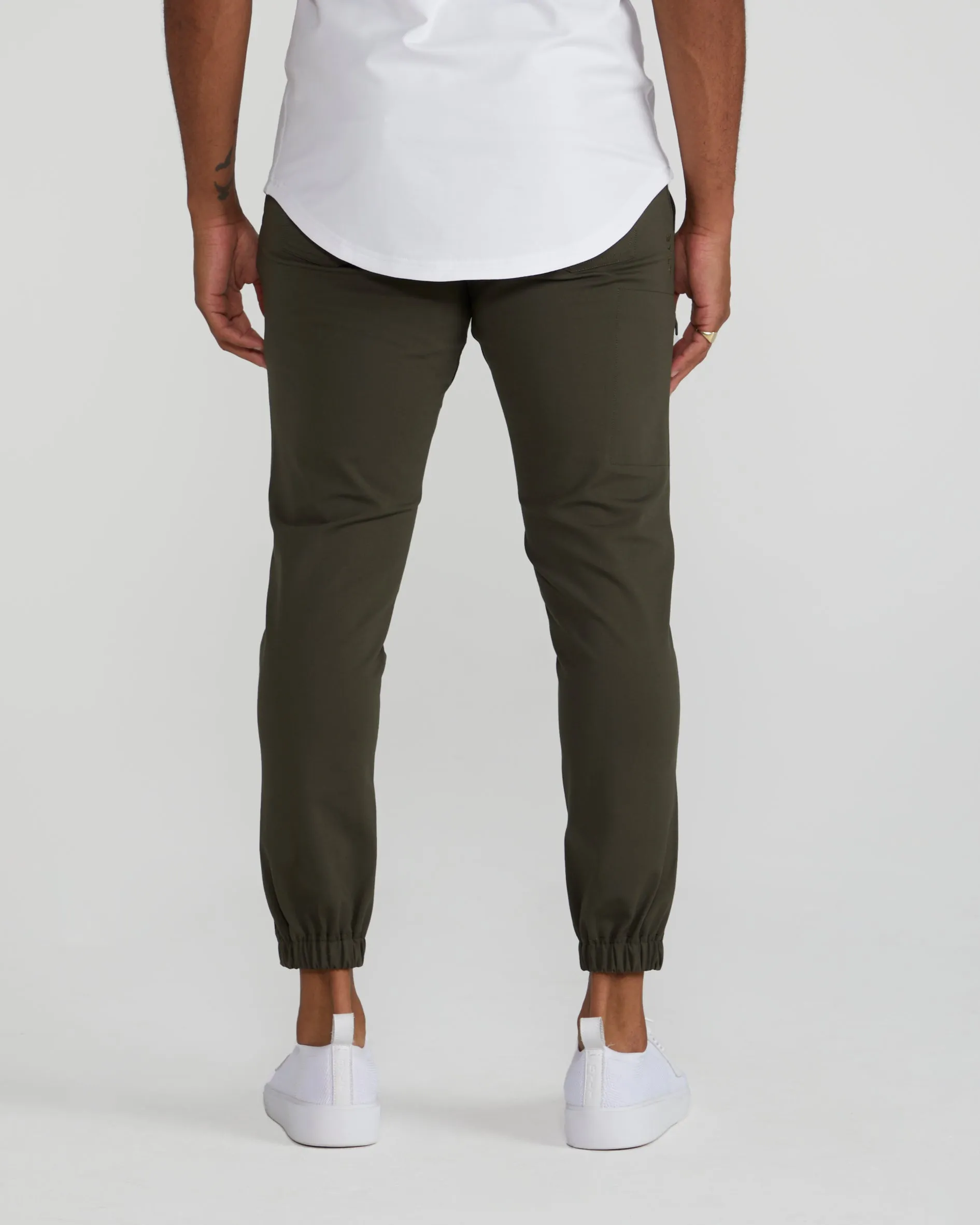 Everyday Jogger Pant (Size 32)