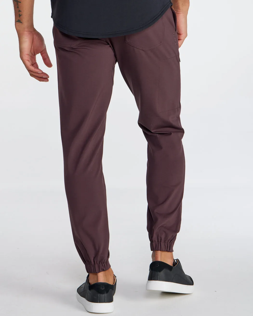 Everyday Jogger Pant (Size 32)