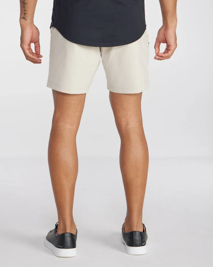 Everyday Short 2.0 (Size 40)