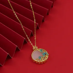 Gold-Plated Floral Enamel Round Pendant Necklace – Elegant Statement Jewelry with Blue Accents jltn0507