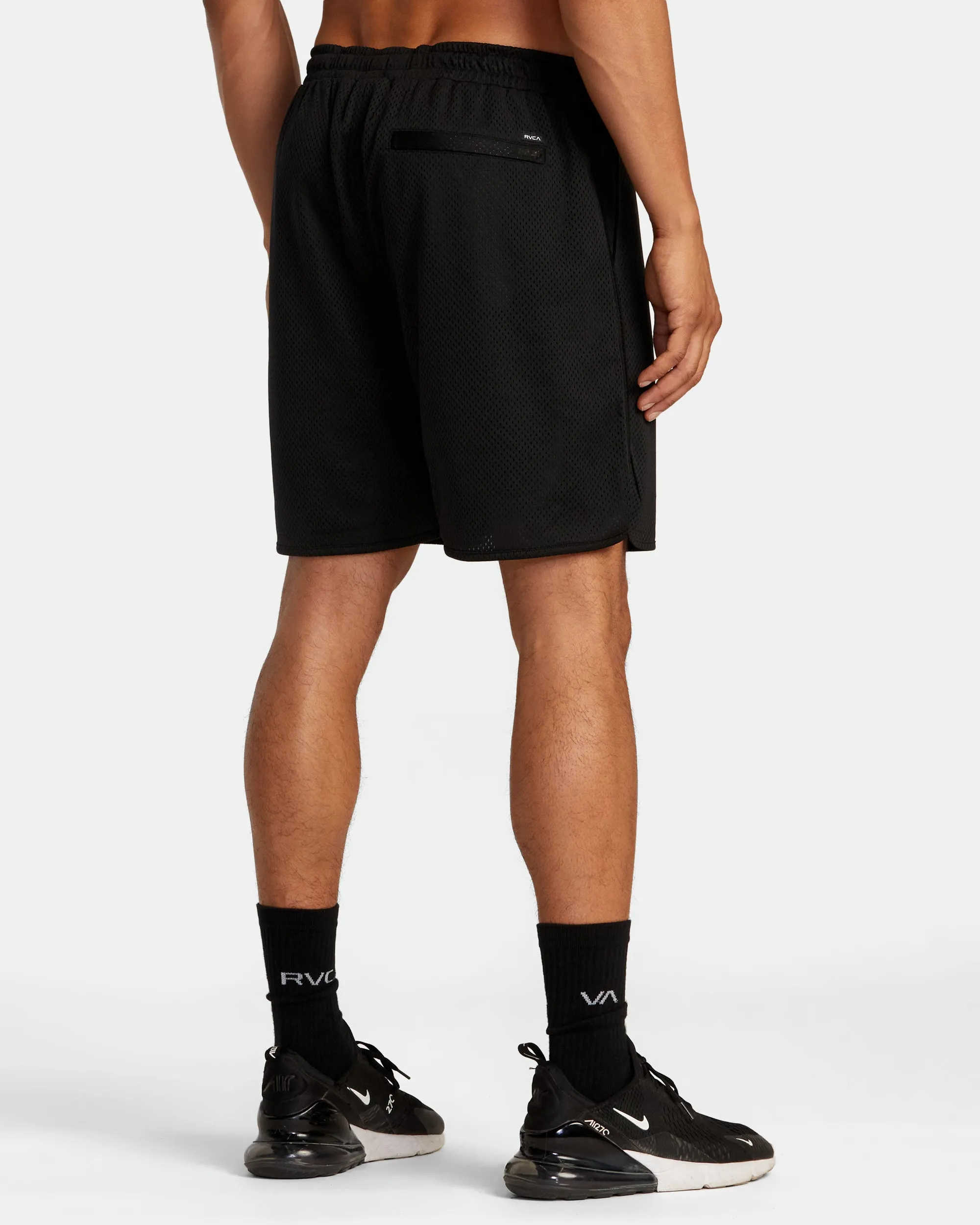 VA Essential 19" Shorts - Black