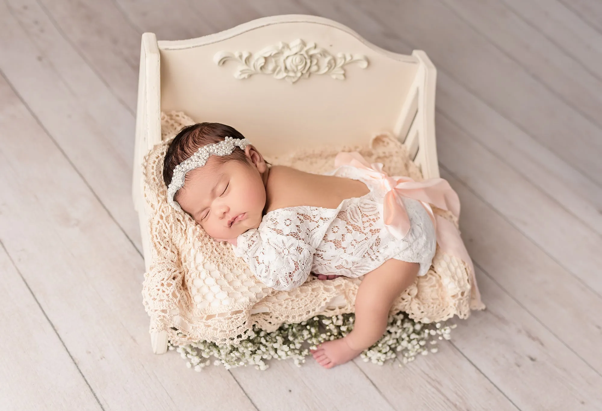 Vintage Daybed - Timeless - White